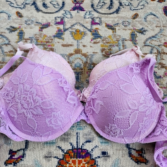 Bra Lot, (all 3x) Light Pink, Purple Lace Cup Prelove Bras, sz 34C - Picture 1 of 8